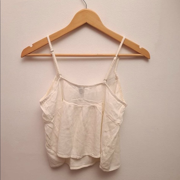❣️3/$30 Forever 21 White Crop Top - Picture 4 of 5